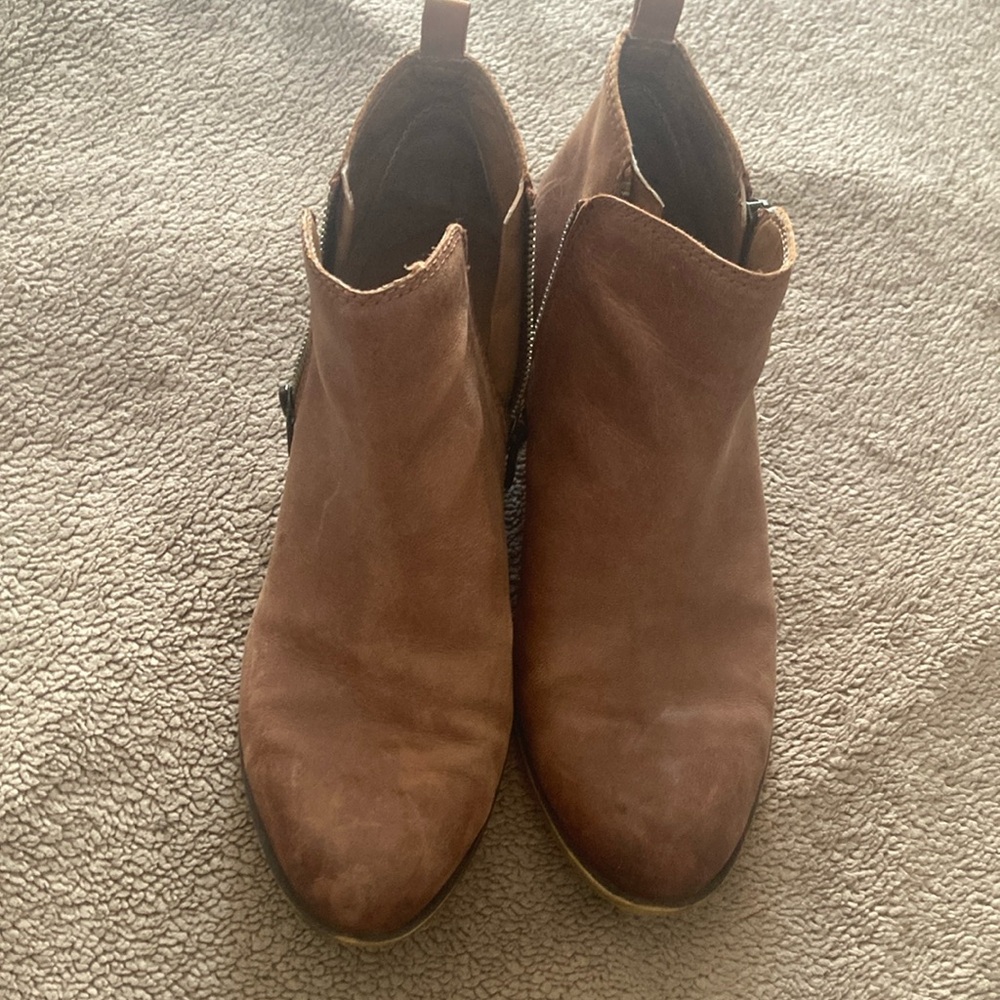 Women's Tan Ankle Boots